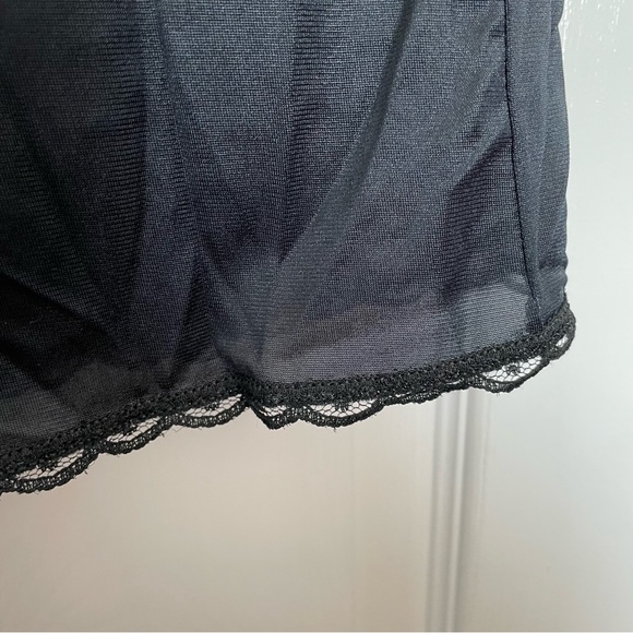19080s Skirt Slip - Picture 3 of 3